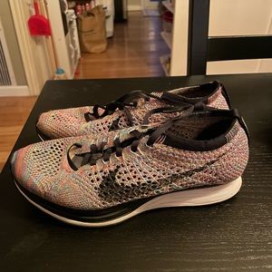 Multicolor flyknit racer.